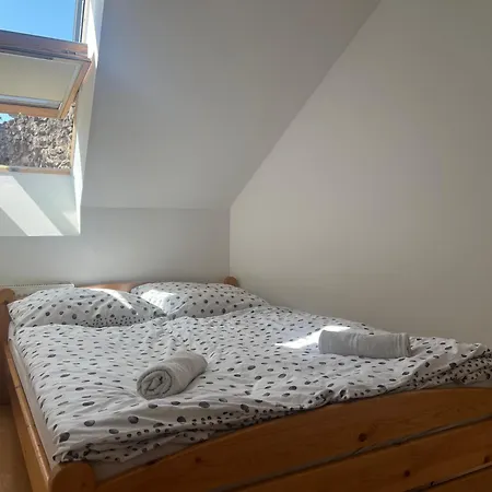 Centrum Apartman - Citrom Utca Pécs Exterior photo